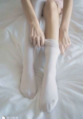 裙子下面的野兽_影院在线观看