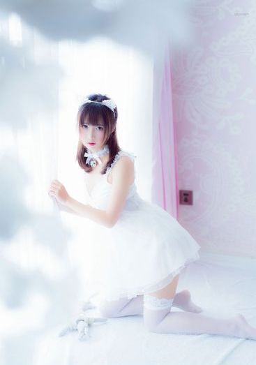 《漂亮的女邻居》韩剧_JVID性感写真